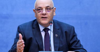 Stire din Social : Raed Arafat: „Desfăşurarea cursurilor în şcoli cu prezenţă fizică este una normală”