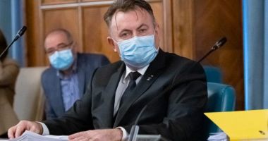 Stire din Social : Alexandru Rafila: Masca va fi recomandată în mod evident în şcoli