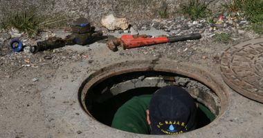 Stire din Social : Șase ore fără apă rece, în două localități din județ