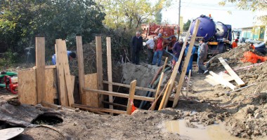 Stire din Social : RAJA schimbă conductele de apă vechi de zeci de ani