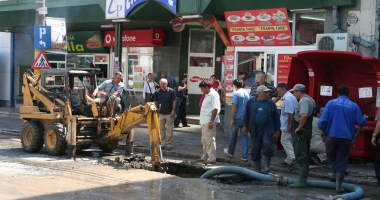 Atenție, șoferi! Trafic îngreunat pe strada Ion Lahovari
