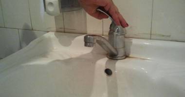 Stire din Social : La noapte,  se oprește  apa rece  în localitatea Ovidiu