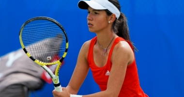 Stire din Sport : Raluca Olaru, învinsă în optimile probei de dublu la Madrid
