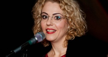 Stire din Monden : De ce a divorțat Raluca Moianu, după 15 ani de mariaj