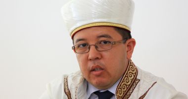 Stire din Social : Credincioşii musulmani sărbătoresc Ramazan Bayram-ul