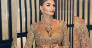Stire din Actualitate : Bat clopotele de nuntă în familia Monicăi Gabor? Detaliul cu care Ramona s-a dat de gol
