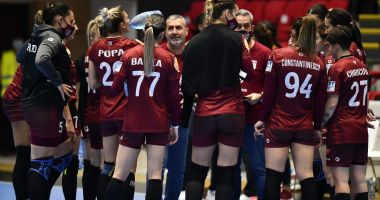 Stire din Sport : CS Rapid București s-a impus la Zalău în Liga Naţională la handbal feminin