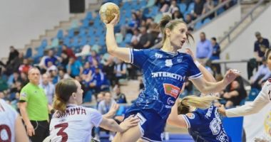Stire din Sport : CS Rapid București, învinsă la Craiova, în campionat la handbal feminin