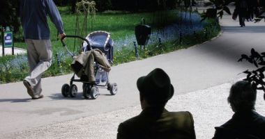 Stire din Social : Raport ONU: Populația României scade și îmbătrânește dramatic
