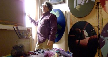 Stire din Cultură-Educație : Raportul sunet-culoare prezentat la expoziția pictorului Constantin Cioc
