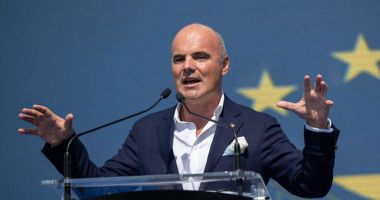 Stire din Politică-Administrație : Rareș Bogdan face lista oamenilor pe care PNL i-ar putea trimte în Guvern: „Este nevoie de o rotativă rapidă”