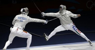 Stire din Sport : Rareș Dumitrescu, cel mai bun scrimer român al anului 2012