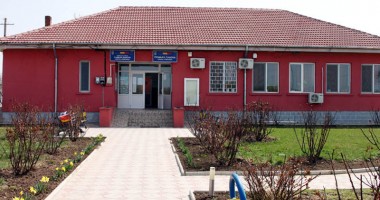 Stire din Politică-Administrație : Liberalii merg pe mâna unei femei la Primăria Rasova