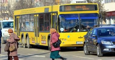 Stire din Social : De 8 Martie, constănțencele circulă gratuit cu autobuzele RATC