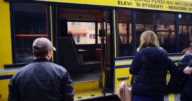 Stire din Social : Autobuzele de pe liniile 100 și 5 - 40 își reiau traseul normal