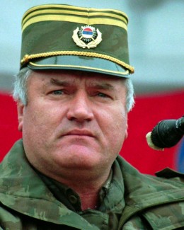 Stire din Actualitate : Procesul lui Ratko Mladici  a început la Haga
