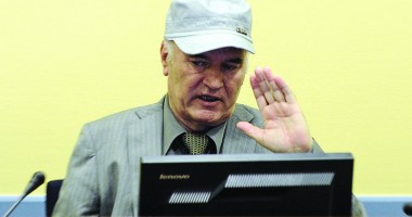 Stire din Actualitate : Ratko Mladici a fost spitalizat preventiv