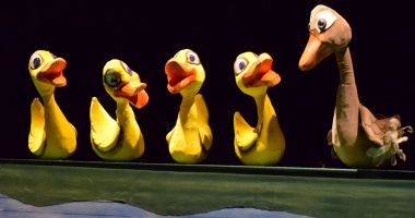 Stire din Cultură-Educație : "Rățușca cea urâtă" revine în peisajul domestic de la teatru