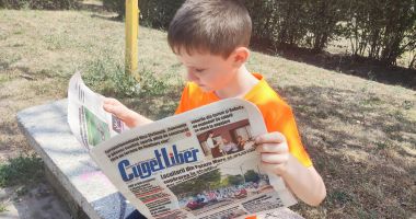 Stire din Cultură-Educație : Raul, cel mai mic cititor al "Cuget Liber": "Cel mai mult îmi place să citesc despre polițiști"
