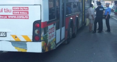 Razie pe autobuzele RATC. Sunt vizați călătorii fără bilet - 2