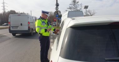 VIDEO / RAZIE de amploare la ieșirile din Constanța. Sute de amenzi date de polițiști - 2