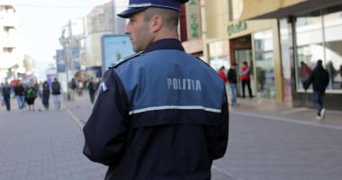 Stire din Eveniment : Razie în piața Abator,  în căutarea bișnițarilor de țigări