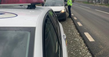 Razie la sate. Ce au găsit polițiștii rurali