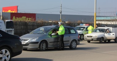 Stire din Eveniment : Poliția Rutieră / Controale în trafic
