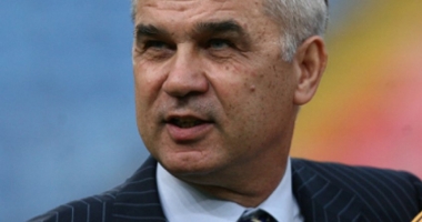 Stire din Sport : Răzvan Burleanu: "Noul selecționer va fi anunțat până la 10 iulie"