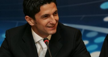 Stire din Sport : Răzvan Lucescu, decizie extremă!