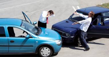 Stire din Eveniment : Schimbări importante pentru șoferi! Autoturismul, reparat în baza propriei polițe RCA