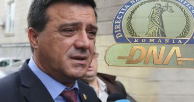 Stire din Eveniment : DNA îl trimite în judecată pe Niculae Bădălău!