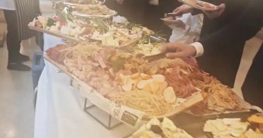 Stire din Actualitate : Ce s-a oferit la recepția de după învestire a lui Nicușor Dan