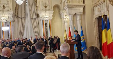 Selfie-uri și distracție la Cotroceni, la recepția oferită de Nicușor Dan, cu participarea politicienilor din Constanța - 7