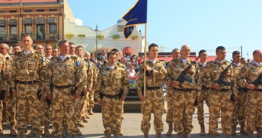 IMAGINI EMOȚIONANTE. Piața Ovidiu a fost plină! "Rechinii Albi" și-au luat rămas-bun - 4