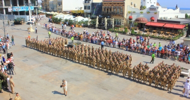 IMAGINI EMOȚIONANTE. Piața Ovidiu a fost plină! "Rechinii Albi" și-au luat rămas-bun - 6