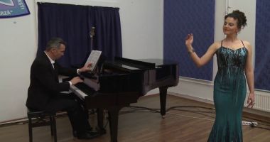 Stire din Cultură-Educație : Recital liric pentru melomanii  de la malul mării