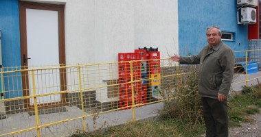 SE ÎNTÂMPLĂ ÎN CONSTANȚA. Și-au trântit un HOTEL chiar pe proprietatea vecinului! - 3