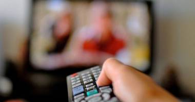 Stire din Eveniment : Reclamație neobișnuită: a sunat la 112  pentru a reclama… dispariția telecomenzii tv