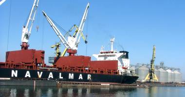 Stire din Economie : Record al traficului de mărfuri în porturile maritime românești