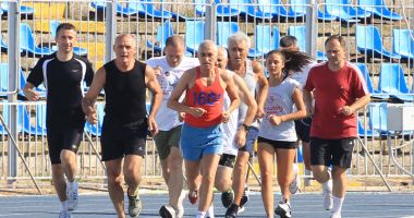 Stire din Sport : Recordurile lui Ilie Floroiu, "în picioare" de 40 de ani!