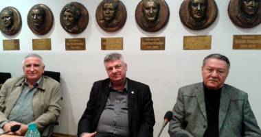 Stire din Cultură-Educație : "Nu a existat niciun plan măreț la care s-a opus Senatul!"