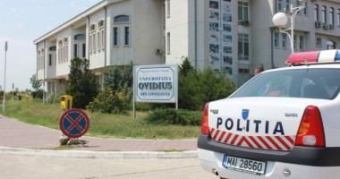 Stire din Eveniment : DĂNUȚ EPURE, REȚINUT DE PROCURORI / Vezi aici de ce l-au săltat anchetatorii pe rector