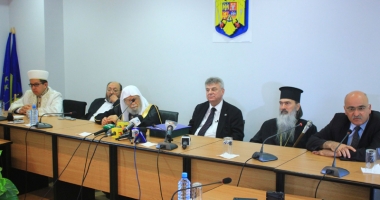 Rectorul Sorin Rugină a parafat colaborarea cu lumea universitară arabă - 2