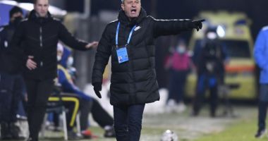 Stire din Sport : Mircea Rednic anunţă schimbări în primul 11 al celor de la Viitorul