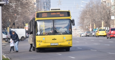 Stire din Social : Reduceri la RATC. Cine beneficiază de tarife scăzute la biletele  de autobuz