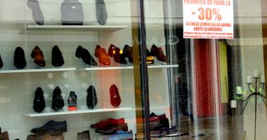 Sezonul reducerilor! Cât chilipir și câtă păcăleală? - 5