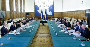 Reforma administrației îi costă pe contribuabili peste 554 milioane de lei