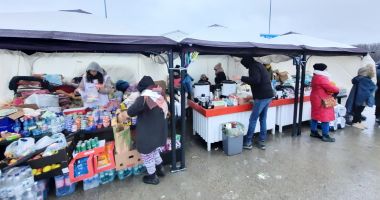 Lacrimile unei naţiuni. Drama refugiaţilor de la Isaccea, descrisă în imagini de coşmar - 7