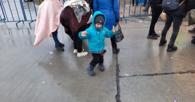 Lacrimile unei naţiuni. Drama refugiaţilor de la Isaccea, descrisă în imagini de coşmar - 4